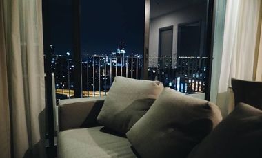 For rent 2 bed condo in Bang Na, Bangkok