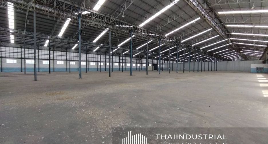 For rent warehouse in Ban Bueng, Chonburi