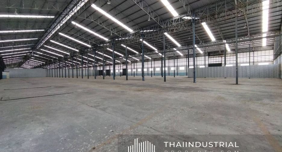 For rent warehouse in Ban Bueng, Chonburi