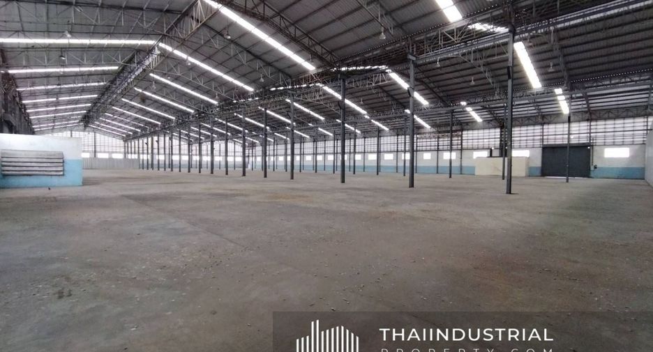 For rent warehouse in Ban Bueng, Chonburi