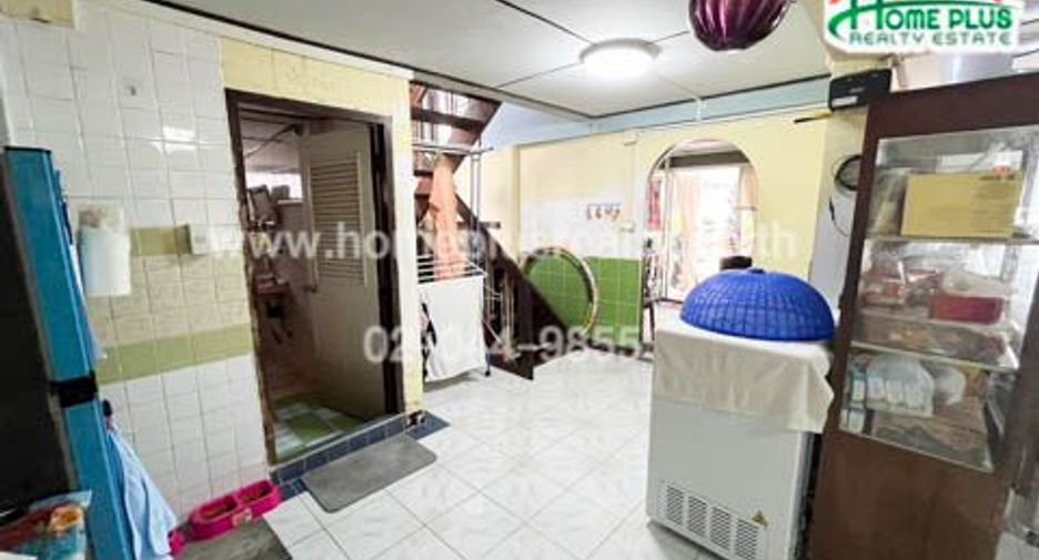 For sale 3 bed house in Bang Phlat, Bangkok
