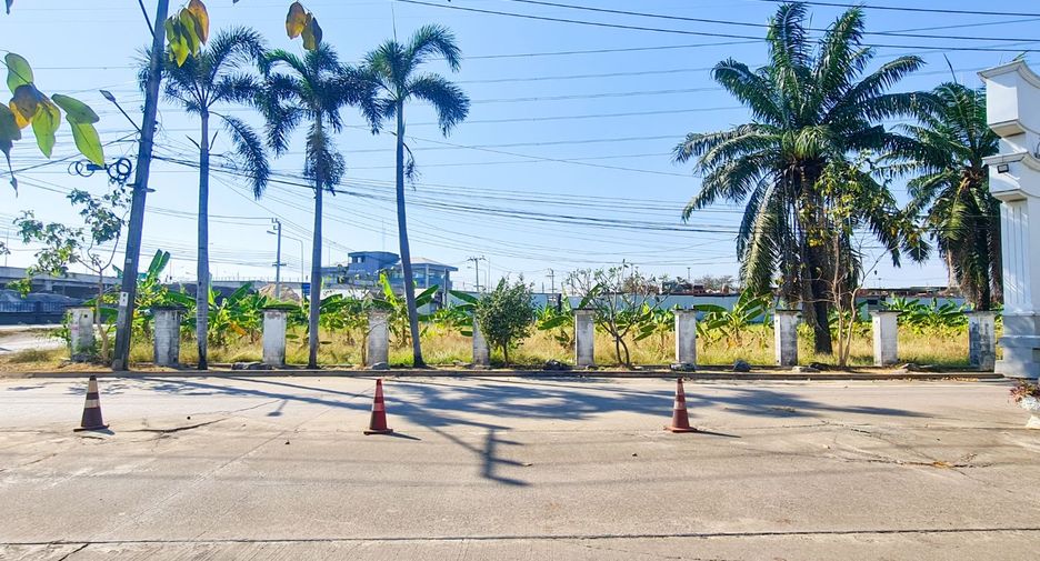Terreno en venta en Taling Chan, Bangkok