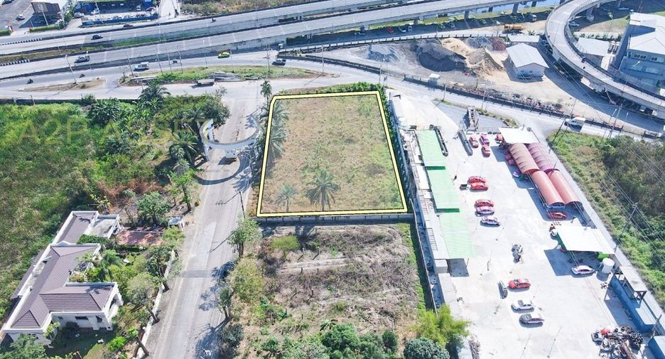 Terreno en venta en Taling Chan, Bangkok