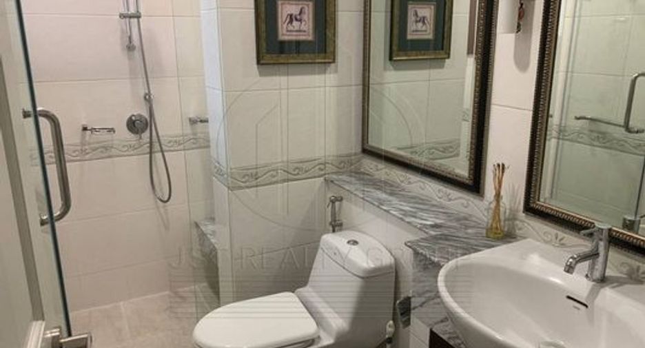 For rent 3 bedrooms house in Suan Luang, Bangkok