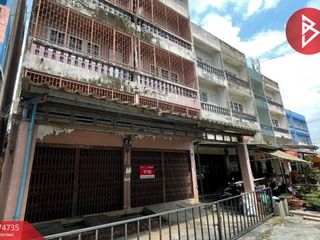 For sale 3 Beds retail Space in Thawi Watthana, Bangkok