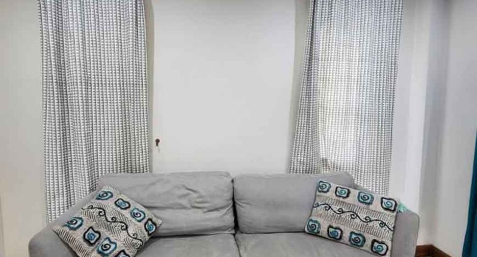 For rent 3 bedrooms house in Mueang Chiang Mai, Chiang Mai
