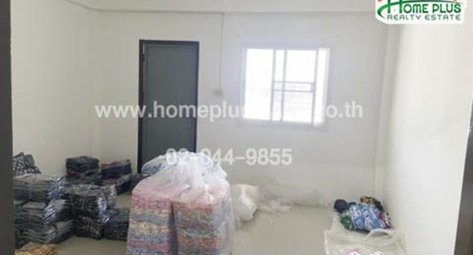 For sale 3 bedrooms retail Space in U Thong, Suphan Buri