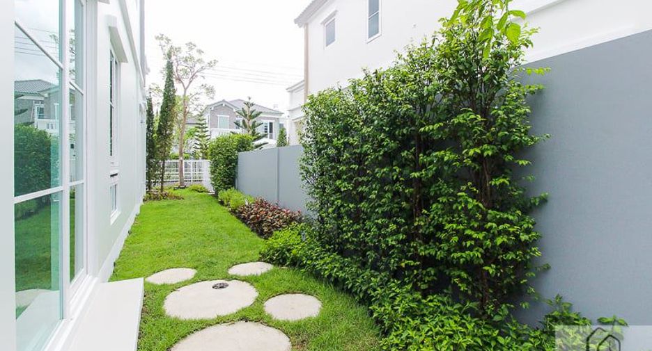 For rent 2 bedrooms house in Bang Na, Bangkok