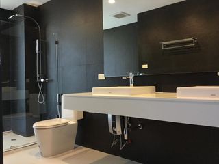 Büro zur Miete mit 5 Zimmer in Watthana, Bangkok