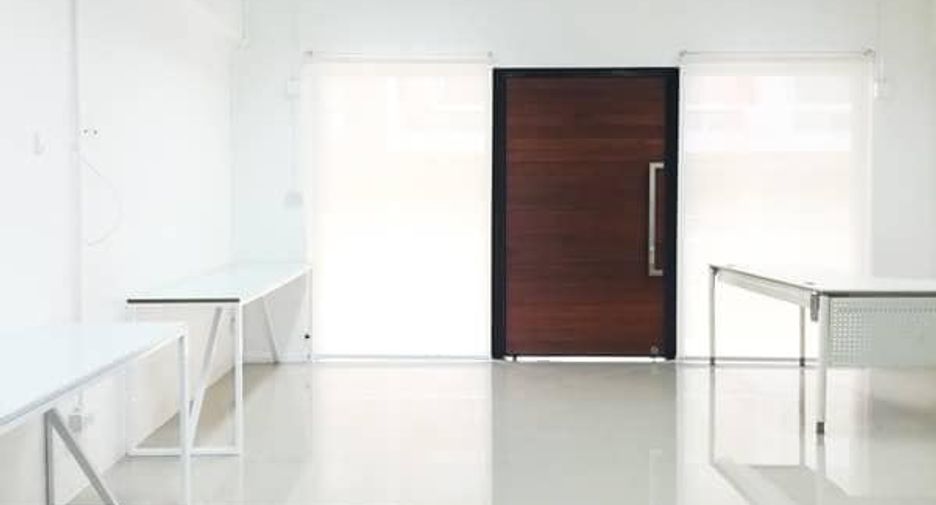 Büro zur Miete mit 5 Zimmer in Watthana, Bangkok