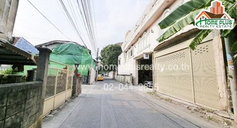 For sale land in Phra Khanong, Bangkok