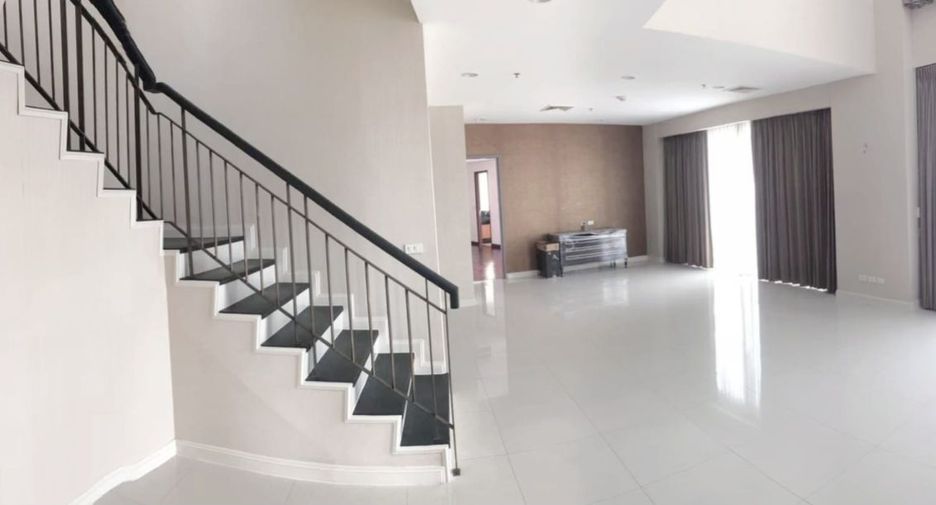 For rent and for sale 4 bedrooms condo in Pathum Wan, Bangkok