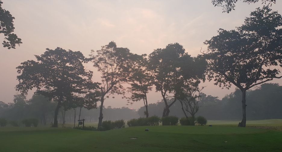 For sale land in Khan Na Yao, Bangkok