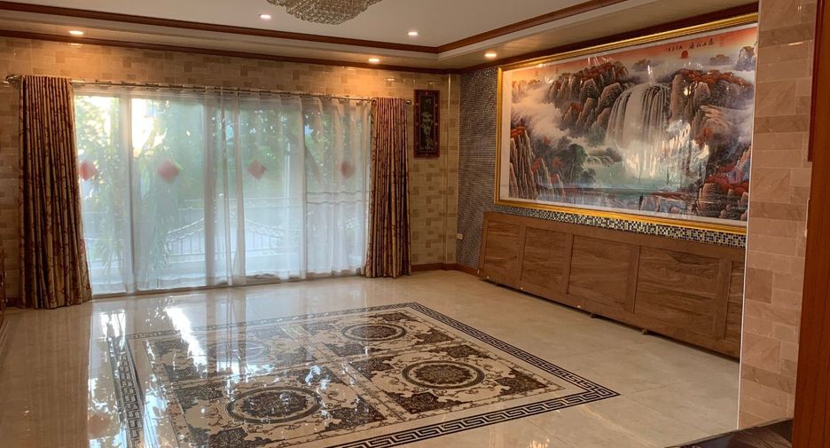 For sale 3 bedrooms house in Phra Nakhon, Bangkok