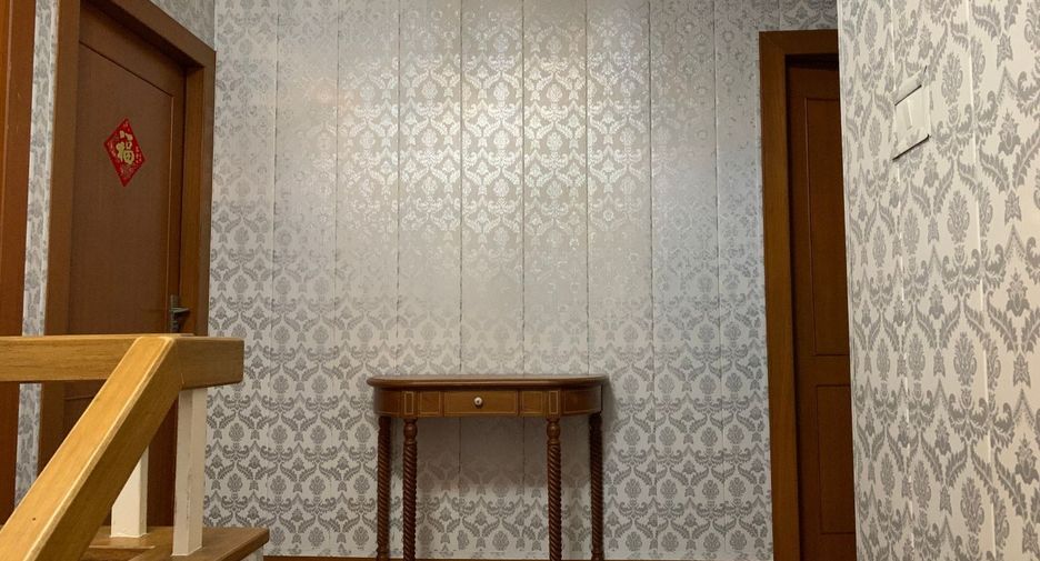For sale 3 bedrooms house in Phra Nakhon, Bangkok