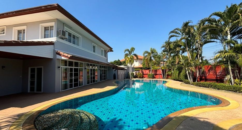 For rent そして for sale 7 Beds villa in Saraphi, Chiang Mai