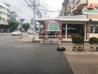 For sale 2 ベッドルーム house in Sai Mai, Bangkok