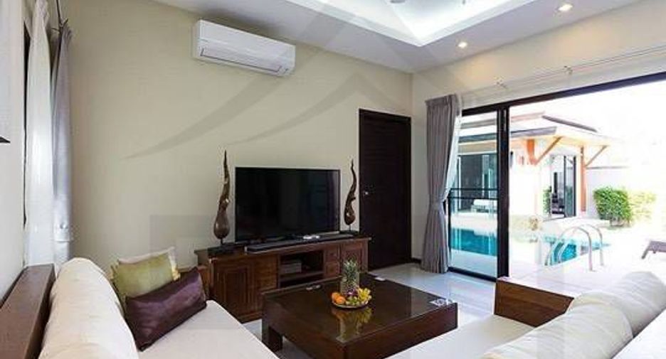 For rent 3 bedrooms villa in Mueang Phuket, Phuket