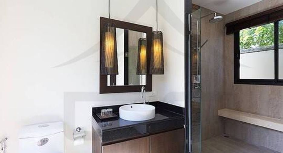 For rent 3 bedrooms villa in Mueang Phuket, Phuket