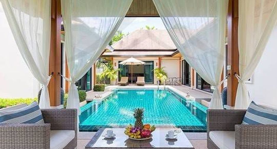 For rent 3 bedrooms villa in Mueang Phuket, Phuket