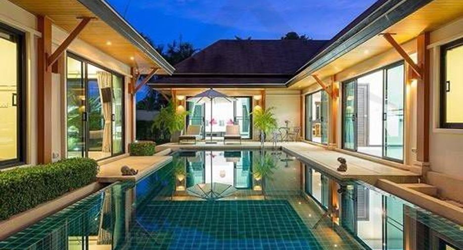 For rent 3 bedrooms villa in Mueang Phuket, Phuket