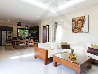 For rent 3 bedrooms villa in Mueang Phuket, Phuket