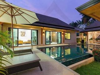 For rent 3 bedrooms villa in Mueang Phuket, Phuket