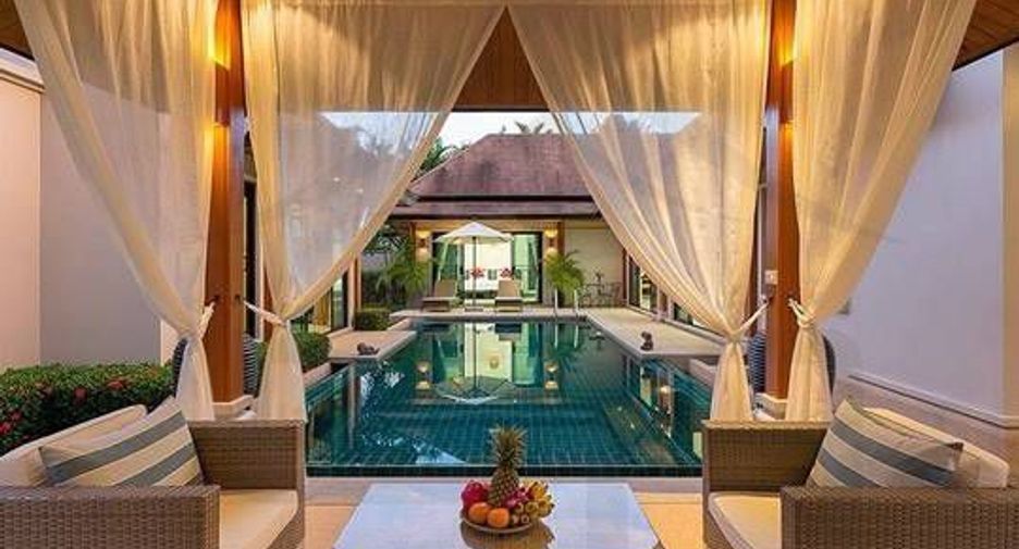 For rent 3 bedrooms villa in Mueang Phuket, Phuket