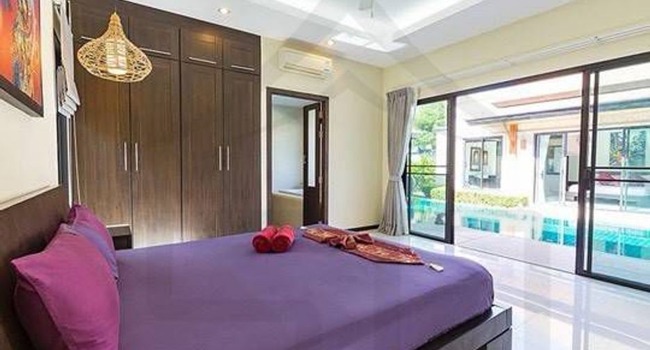 For rent 3 bedrooms villa in Mueang Phuket, Phuket