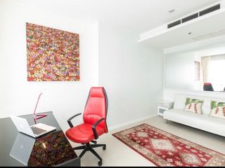 Продажа 2 спальни кондо в Сатхон, Бангкок