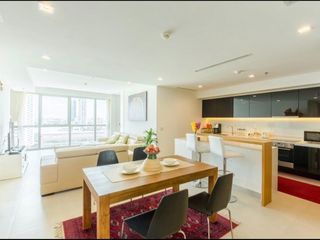 Продажа 2 спальни кондо в Сатхон, Бангкок