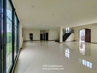 For sale 5 Beds house in Thawi Watthana, Bangkok