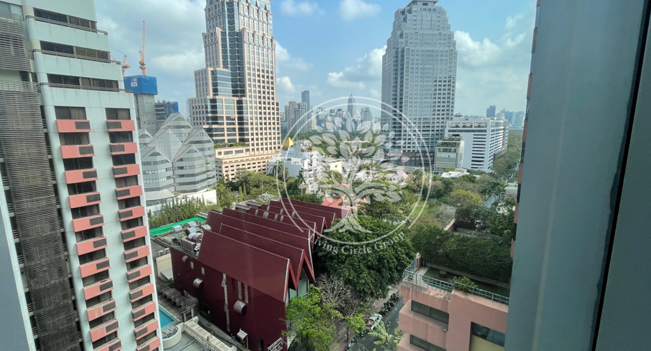 For rent 2 bedrooms condo in Sathon, Bangkok