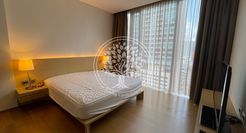 For rent 2 bedrooms condo in Sathon, Bangkok