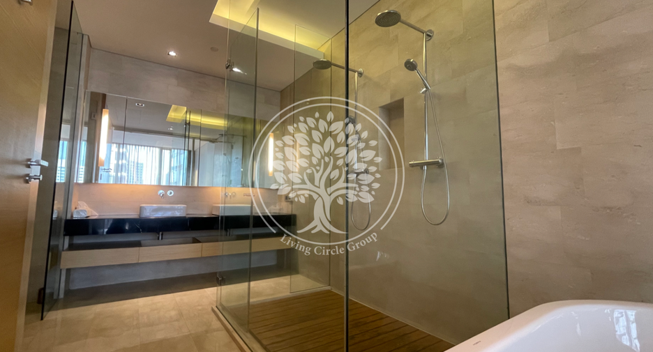 For rent 2 bedrooms condo in Sathon, Bangkok