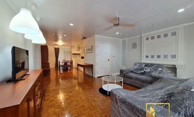 For rent 2 bedrooms apartment in Watthana, Bangkok