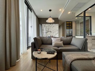 For sale 3 bed condo in Phaya Thai, Bangkok