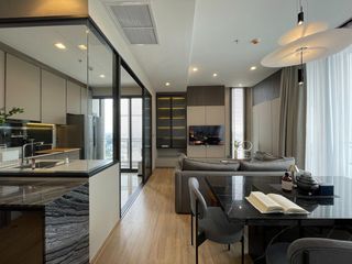 For sale 3 bed condo in Phaya Thai, Bangkok