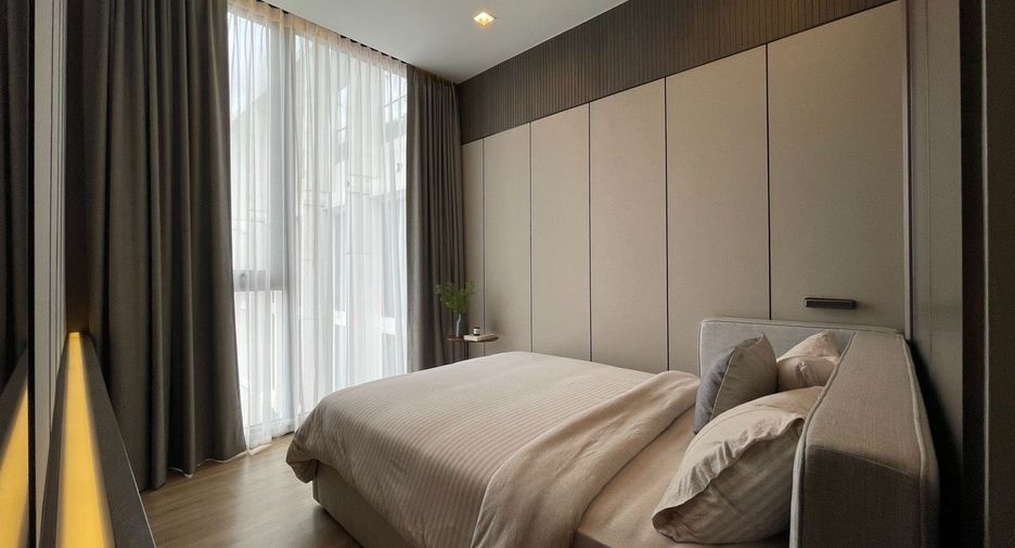 For sale 3 bedrooms condo in Phaya Thai, Bangkok