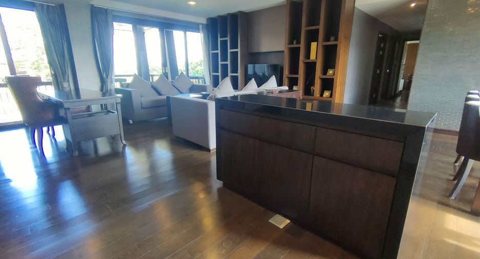 For rent 3 bedrooms condo in Mae Rim, Chiang Mai