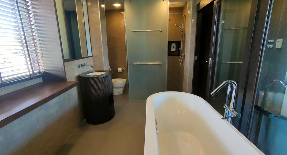 For rent 3 bedrooms condo in Mae Rim, Chiang Mai