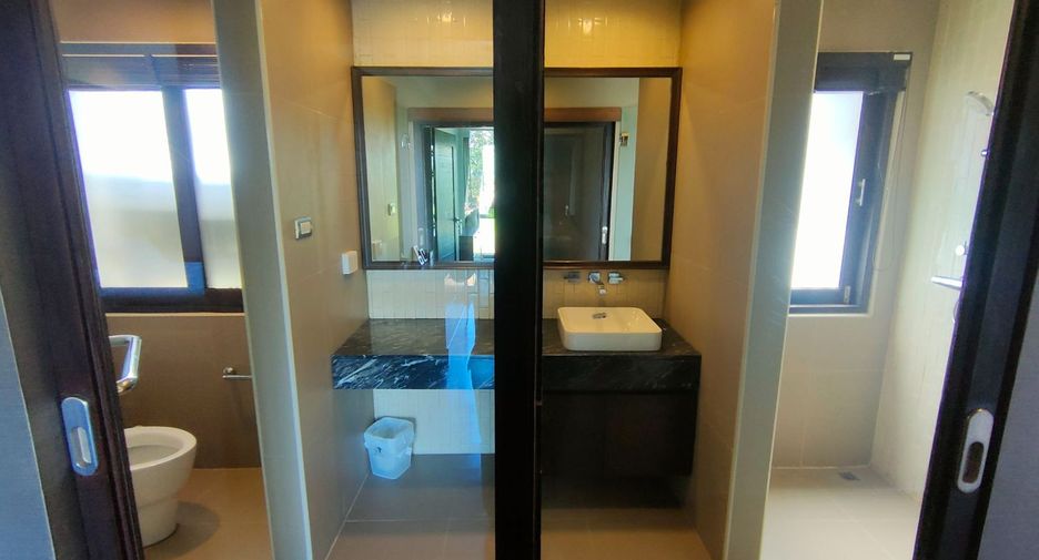 For rent 3 bedrooms condo in Mae Rim, Chiang Mai