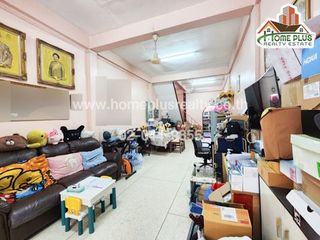 For sale 4 Beds retail Space in Yan Nawa, Bangkok