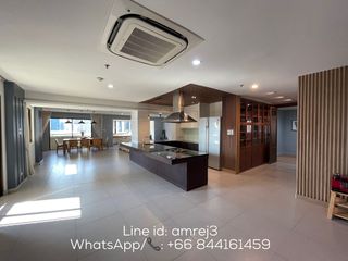 For rent 3 bedrooms condo in Khlong Toei, Bangkok