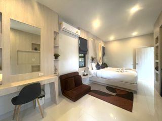For sale 1 Beds villa in Mueang Krabi, Krabi