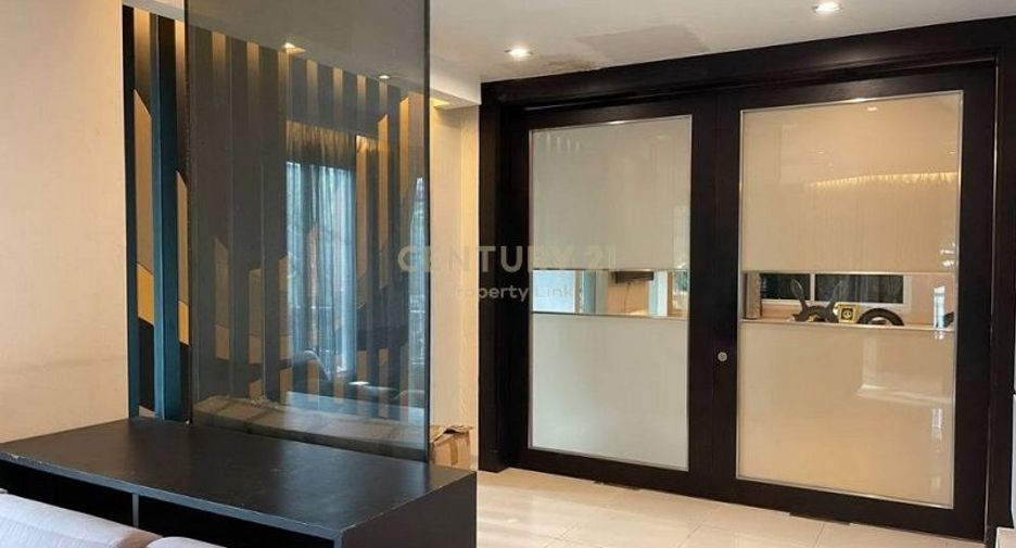 For sale 4 bedrooms house in Prawet, Bangkok