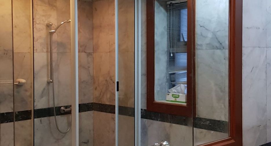 Wohnung zur Miete mit 3 Zimmer in Pathum Wan, Bangkok