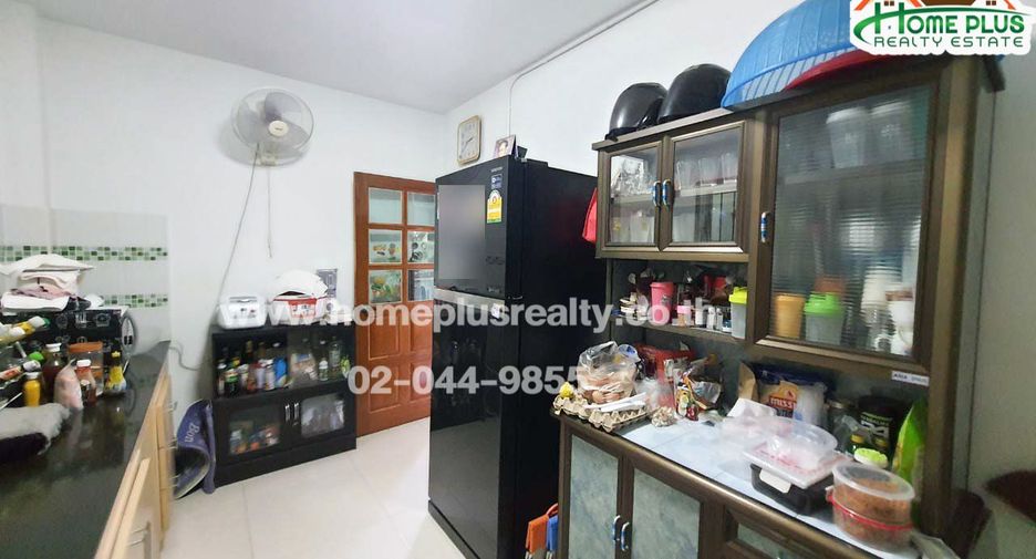 Haus zum Kauf mit 3 Zimmer in Phan Thong, Chonburi