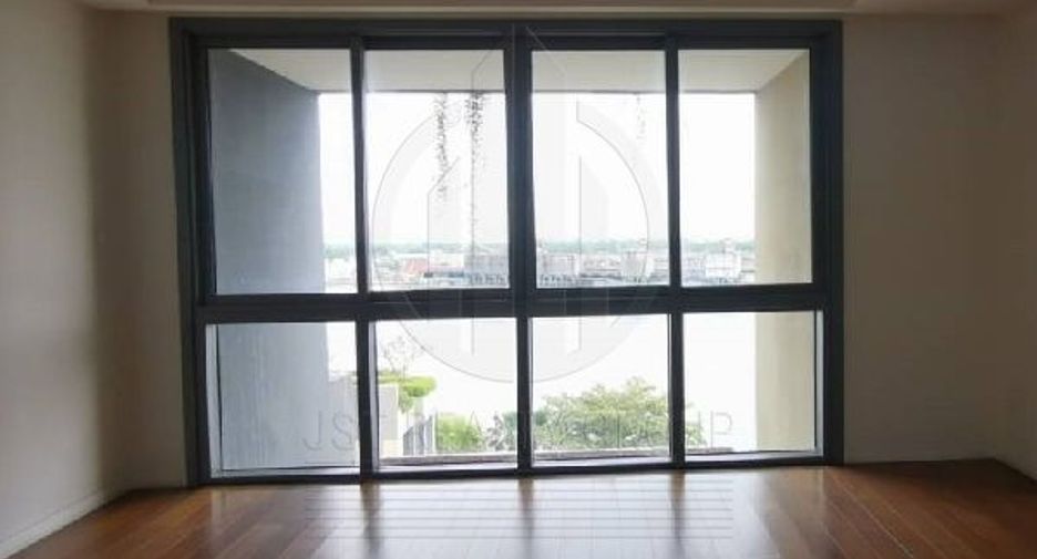 Wohnung zur Miete mit 3 Zimmer in Yan Nawa, Bangkok