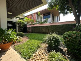 For sale 3 bedrooms house in Suan Luang, Bangkok